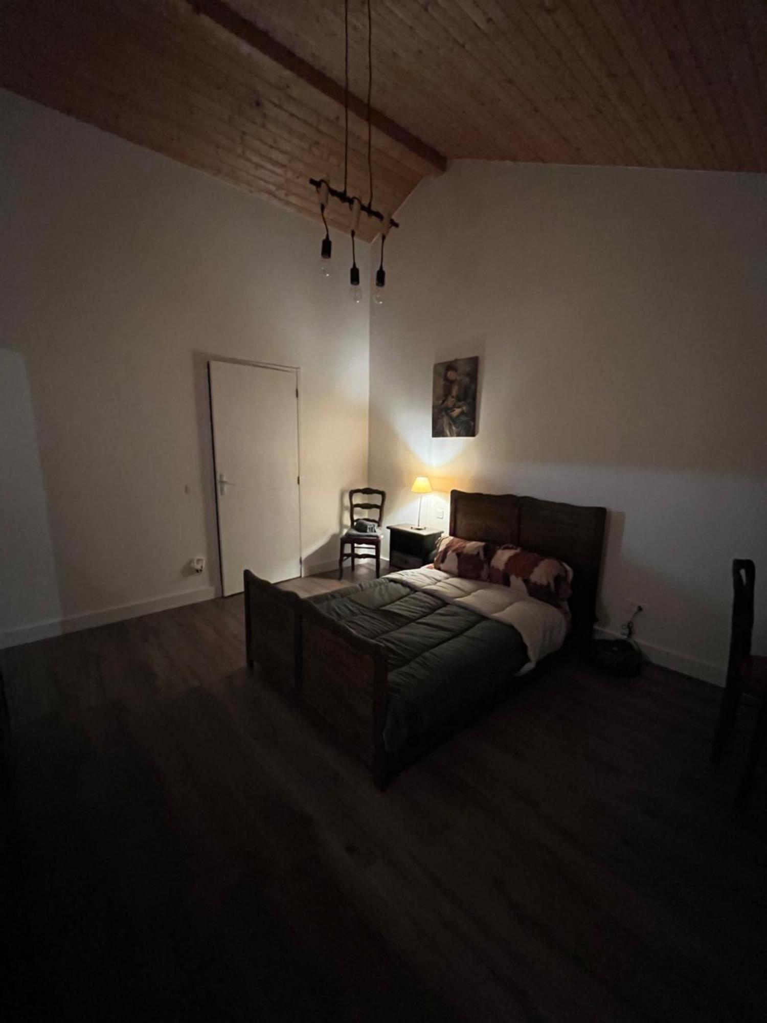 Chez Mamie Villa LʼIsle-Jourdain Dış mekan fotoğraf