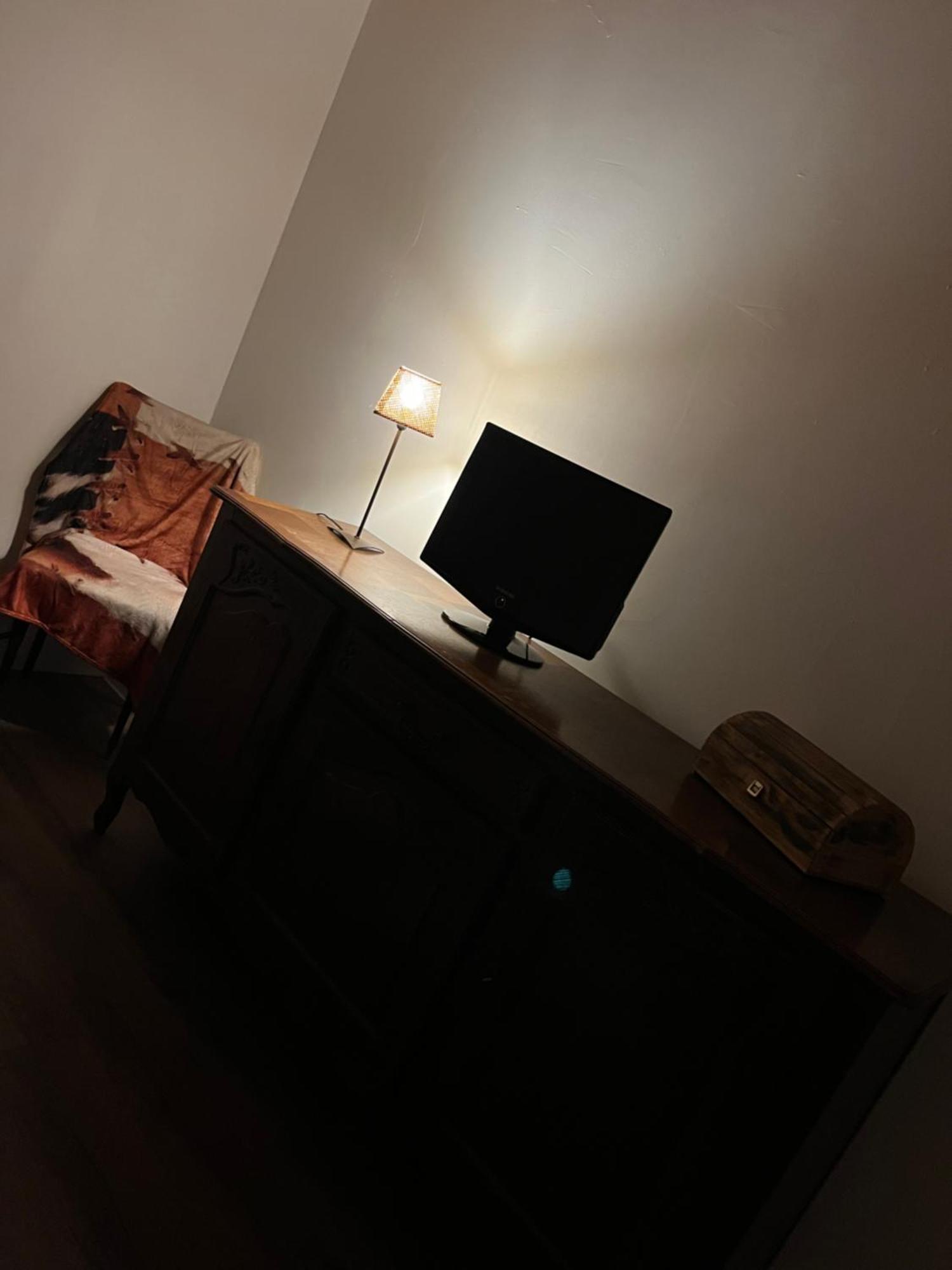 Chez Mamie Villa LʼIsle-Jourdain Dış mekan fotoğraf