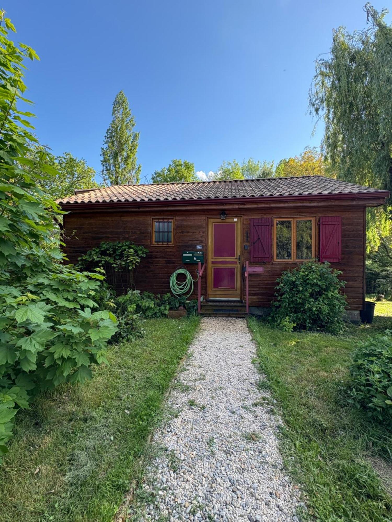 Chez Mamie Villa LʼIsle-Jourdain Dış mekan fotoğraf